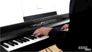 Korg SP280 caracteristicas