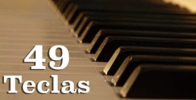 piano 49 teclas